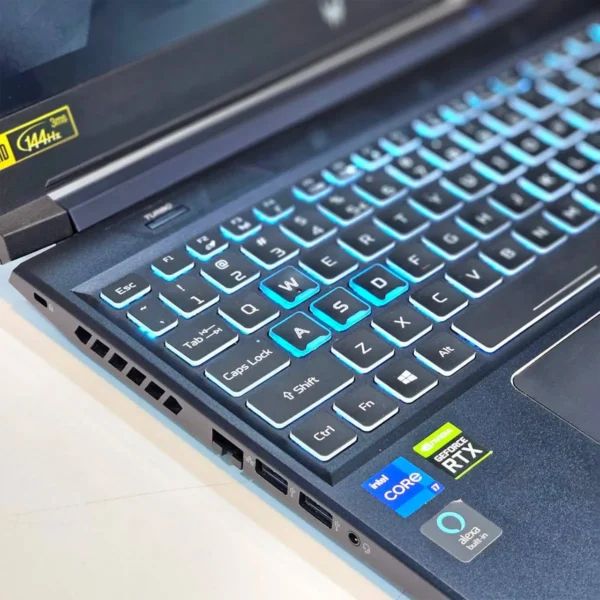 Acer Predator Helios 300-سی پی سی