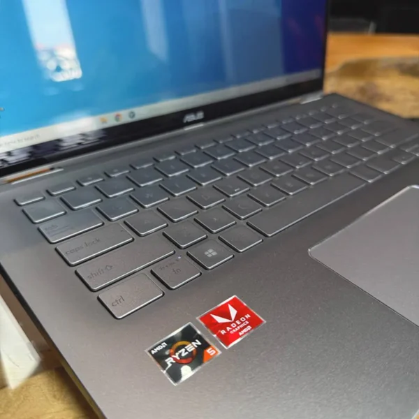 Asus Q406- سی پی سی