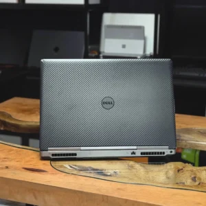 Dell Precision 7710- سی پی سی