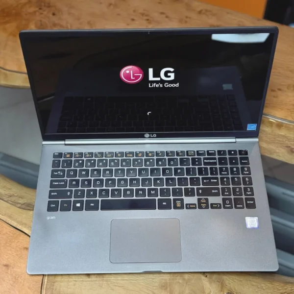 LG Gram 15- سی پی سی
