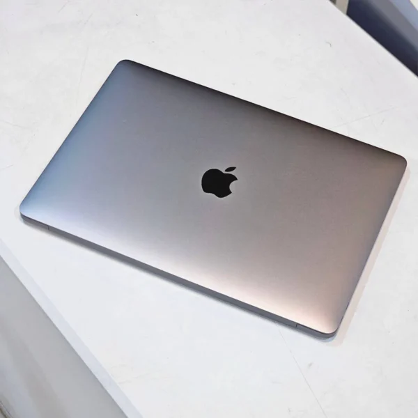 MacBook Air 2020 M1- سی پی سی