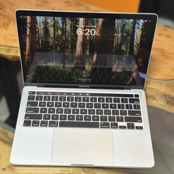 MacBook Pro 2020- سی پی سی