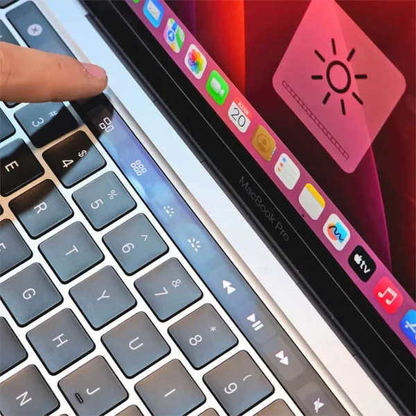 MacBook Pro M2- سی پی سی