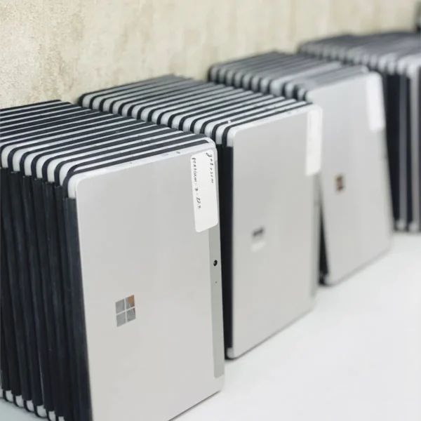 Microsoft Surface Go 1- سی پی سی