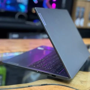 Lenovo IdeaPad 3-سی پی سی