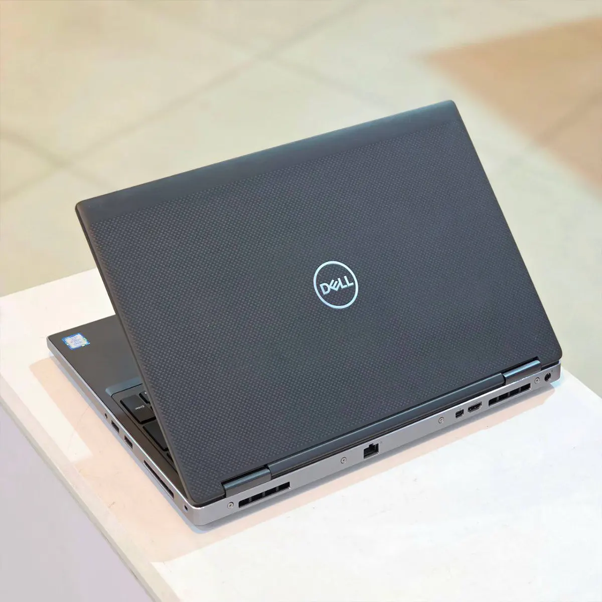 لپ تاپ Dell Precision 7540