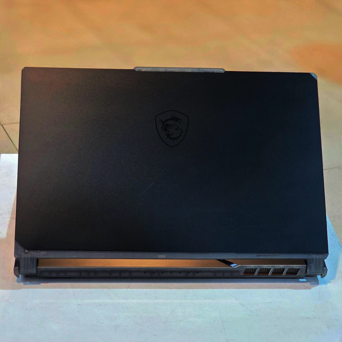 لپ تاپ گیمینگ msi cyborg 15
