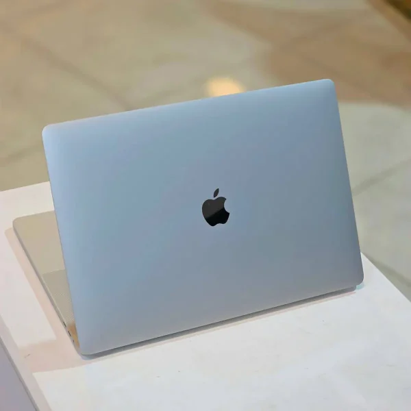 MacBook Pro 2019-سی پی سی